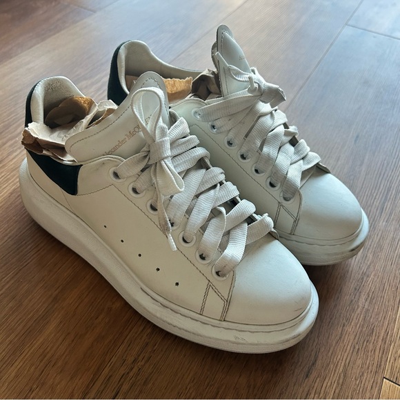 Alexander McQueen Platform Sneakers Women’s 38 1/2 EU / 8.5 US in White/Black - Picture 1 of 9